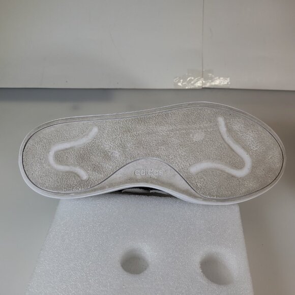 Men's Adidas Courtblock Sneakers - Size 6.5 - Picture 3 of 10